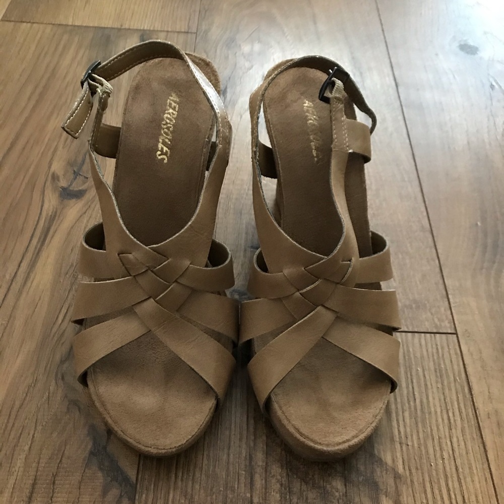 AEROSOLES Tan Women's Wedge Sandals